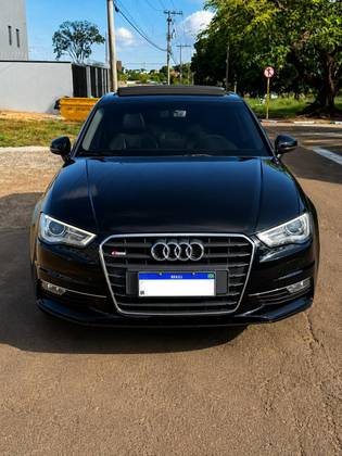 AUDI A3 2.0 TFSI SEDAN AMBITION 16V GASOLINA 4P S-TRONIC AUDI A3 2.0 TFSI SEDAN AMBITION 16V GASOLINA 4P S-TRONIC